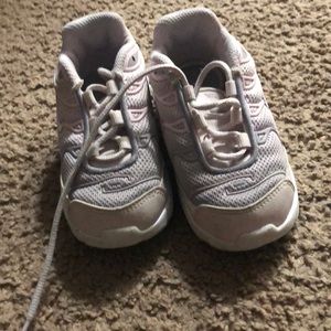 Kids shoes